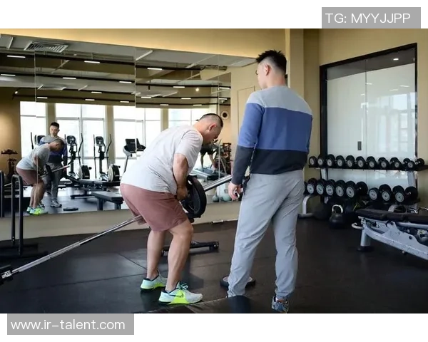 每天坚持科学健身打造健康体魄塑造完美身材提升生活品质